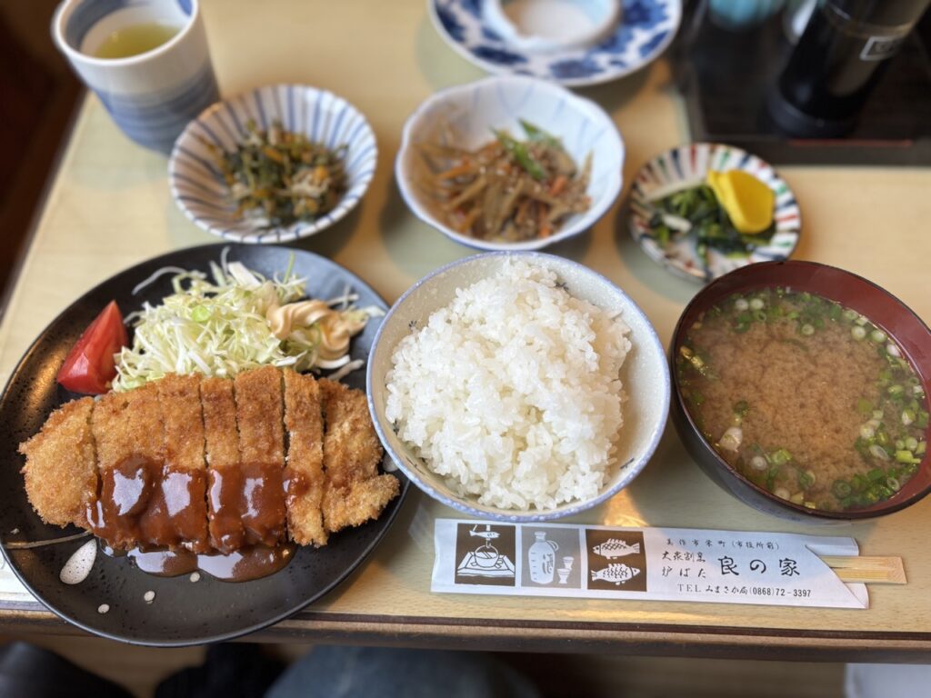 良の家　2025年5月　定食IMG_1973（大）